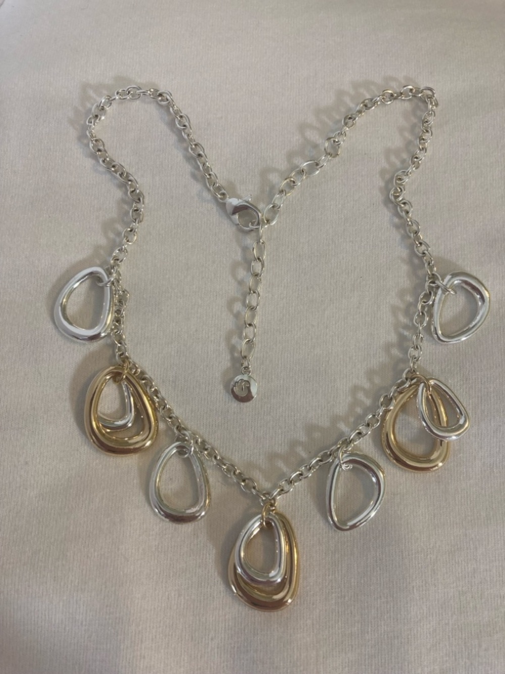 Gloria Vanderbilt Two Tone Dangle Necklace